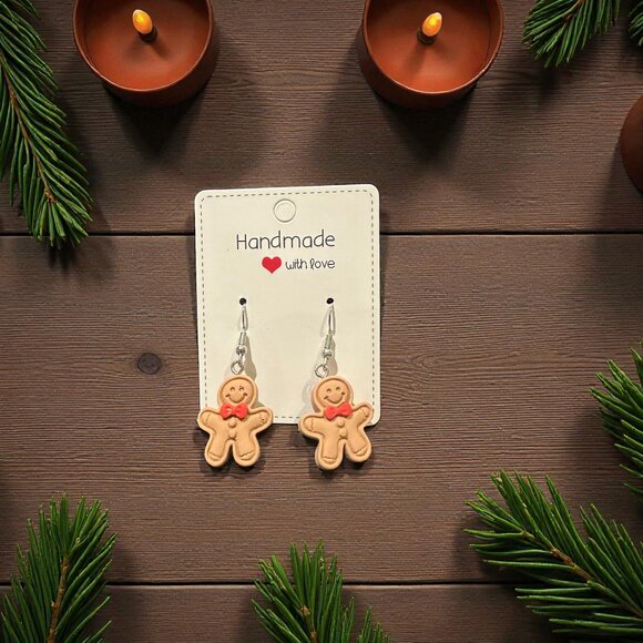 Handmade Gingerbread Earrings | Christmas Earrings | Polymer Clay Jewelry - Picture 6 of 7